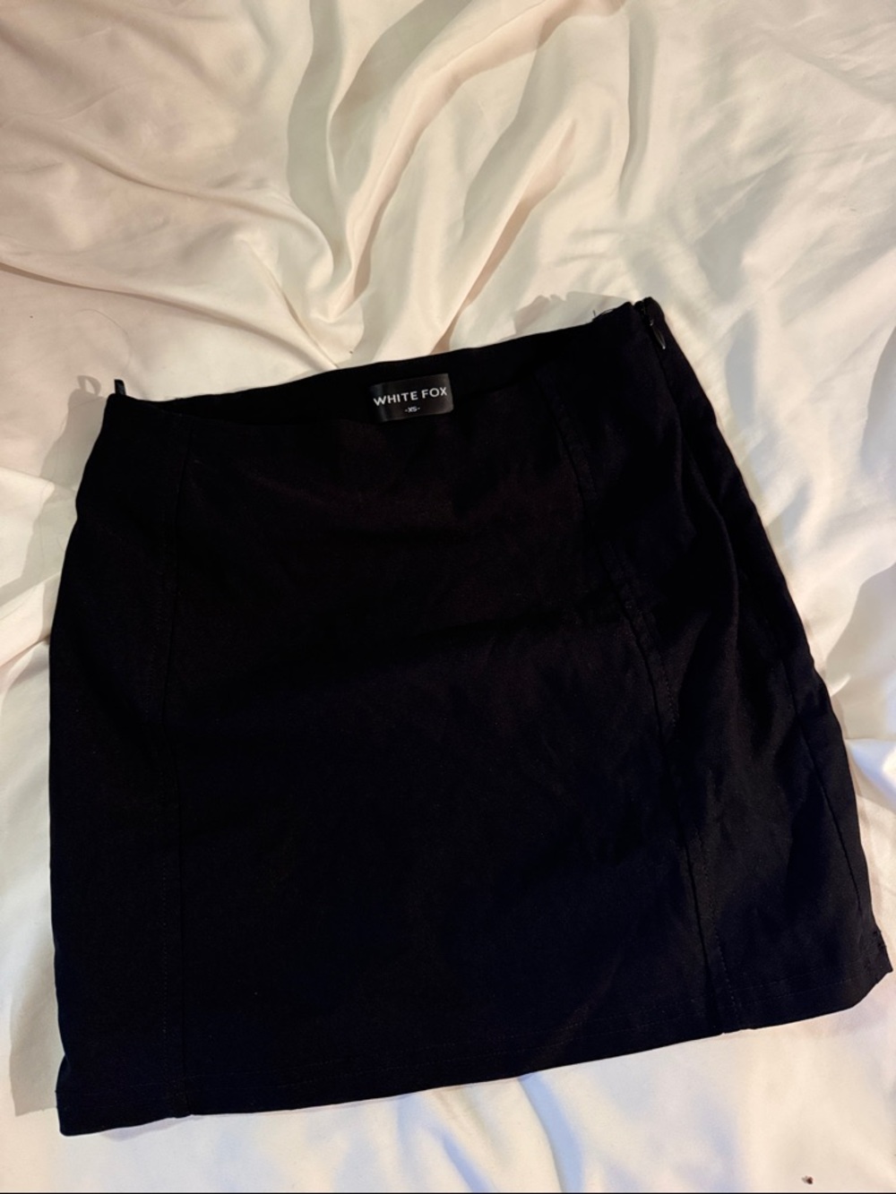 White Fox Boutique Black Mini Skirt - Sleek Seam Detail stretchy